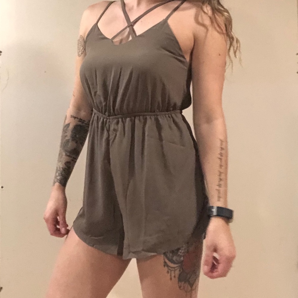 Army green romper